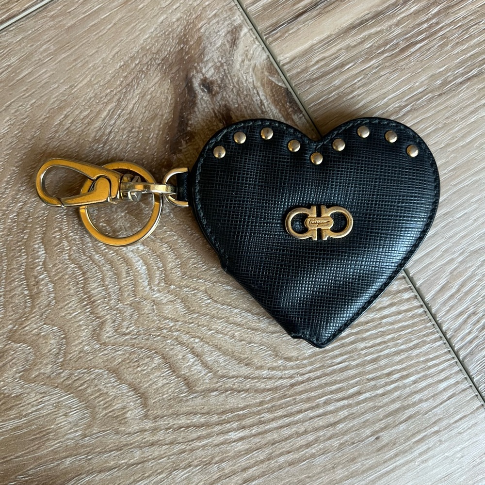 SALVATORE FERRAGAMO Black Heart Photo Keychain key ring